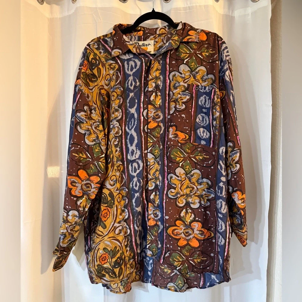 Vintage Protest 100% Silk Button Down – Men’s Small - Picture 2 of 11